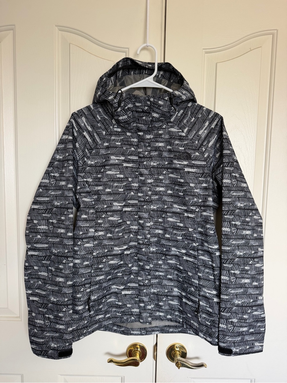 The North Face Black & Gray Patterned Waterproof Hooded Rain Jacket